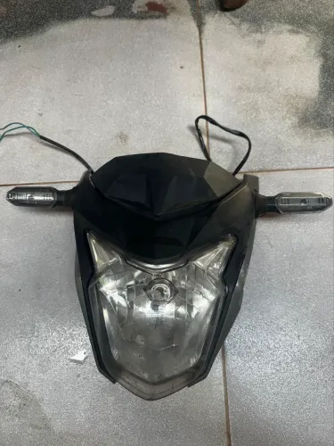 Vendo frente da cb Twister 250