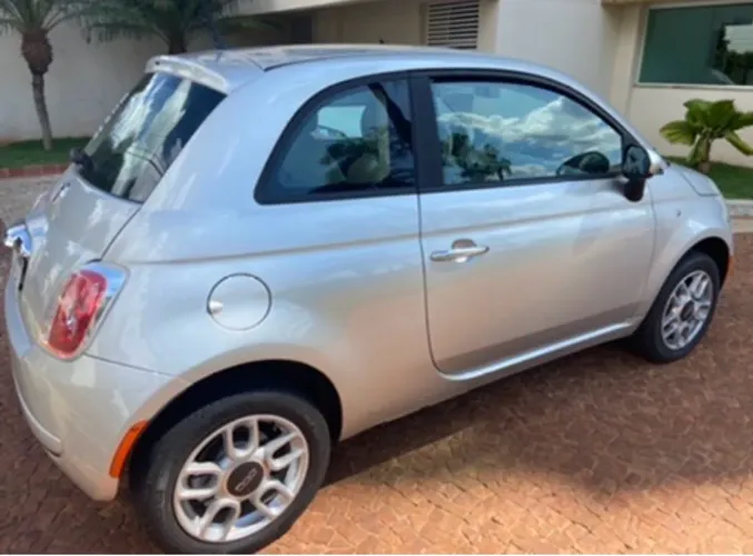 Fiat 500 Cult 1.4 Flex 8V EVO Mec. 2012