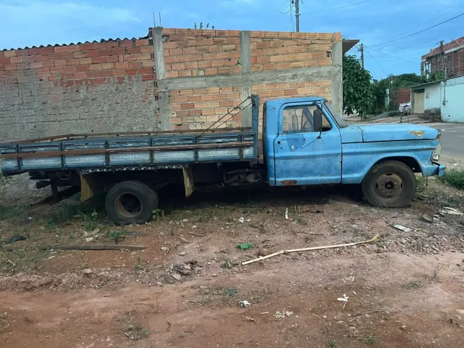 F 350 F 4000