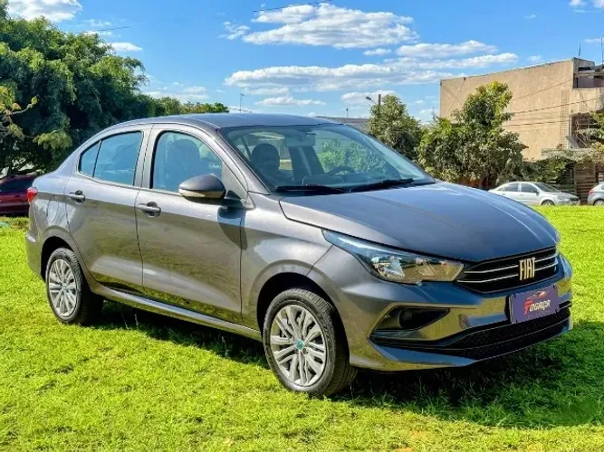 Fiat Cronos Drive 1.0 6V 2024