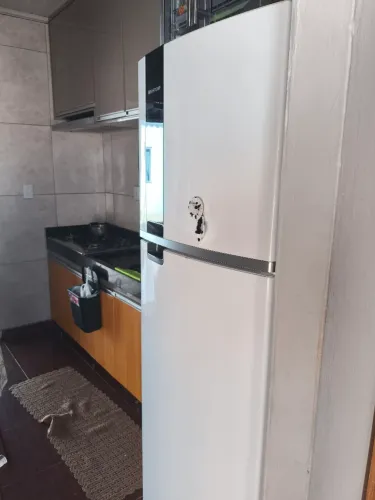 Vendo geladeira 