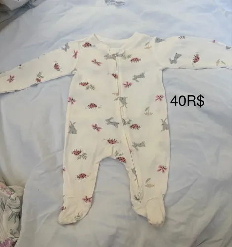 Macacão carters 3 meses