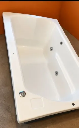 Banheira de Hidromassagem com Motor - 150x100x55 cm