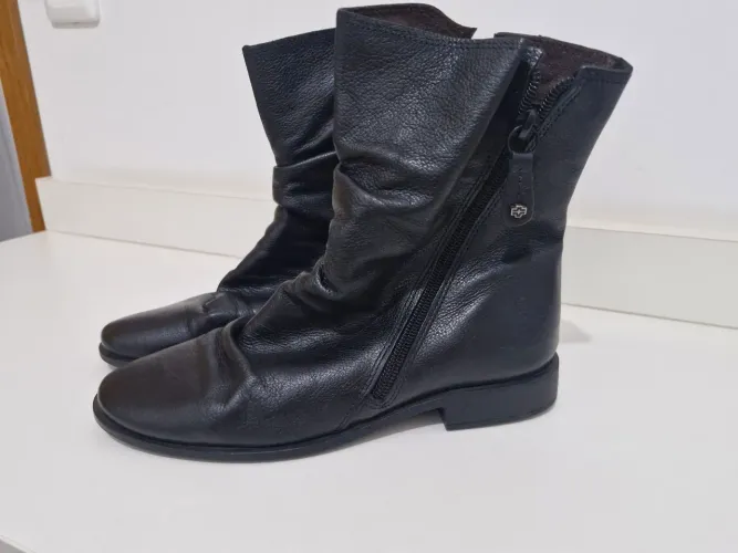 Bota perlatto couro legitimo nova