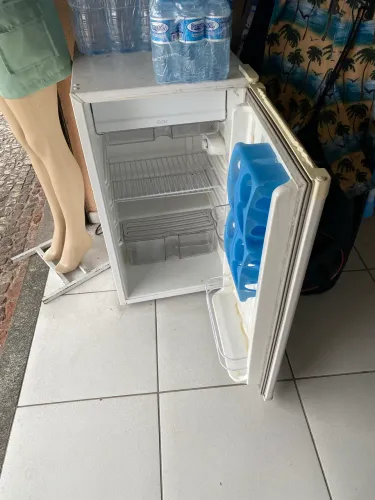 Frigobar consul 120 funcionando perfeitamente