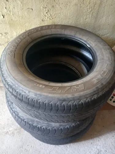 Pneus 265/65R17 112S Bridgestone Dueler H/T