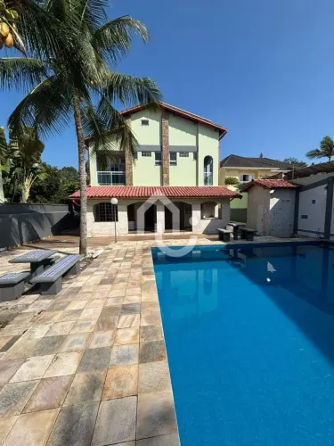 Barra da Tijuca | Casa 4 quartos, sendo 3 suites