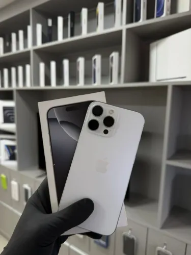 IPHONE 16 PRO MAX - IMPECÁVEL - BATERIA 93%