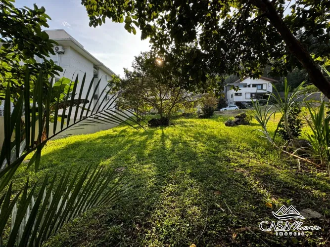 Terreno à venda em condomínio fechado em Santo Antônio de Lisboa Florianópolis/SC