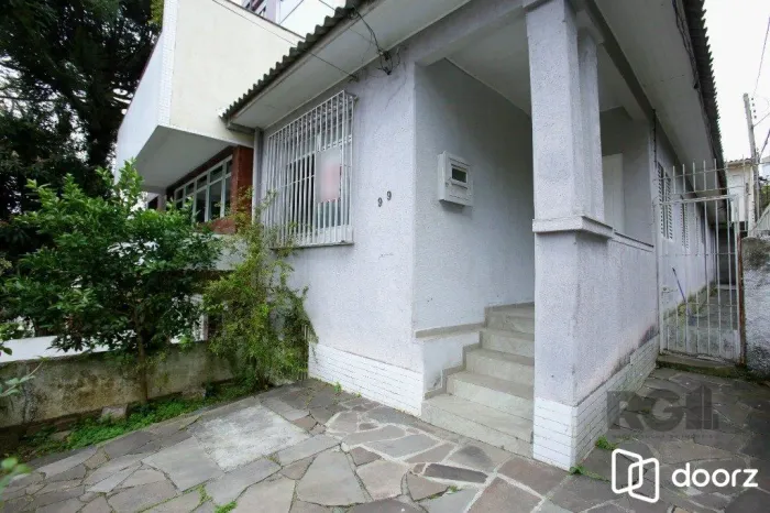 Casa 2 dormitórios à venda Chácara das Pedras Porto Alegre/RS