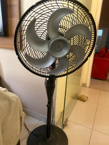 Ventilador Arno com defeito