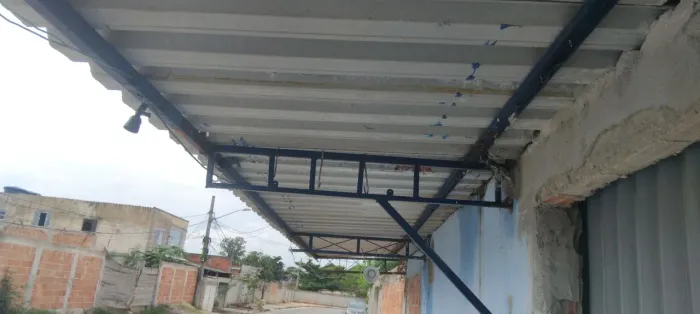 Vendo telhas galvanizado ferragens completo 