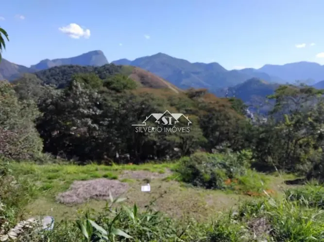 Terreno- Petrópolis, Samambaia
