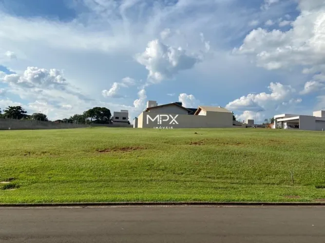 Terreno à venda em Piracicaba, Dois Córregos, com 382 m², Residencial Moinho Vermelho