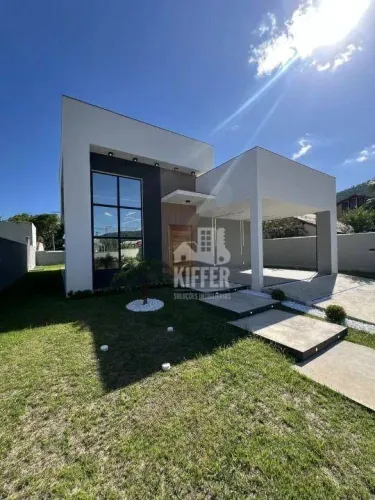 Casa com 3 quartos à venda, 125 m² por R$ 750.000 - Itaipuaçu - Maricá/RJ