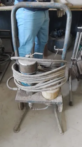 BOMBA PNEUMÁTICA DE ALTA PRESSÃO PARA INJEÇÃO DE RESINAS