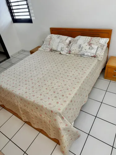 CAMA CASAL EM MDF + COLCHÃO 