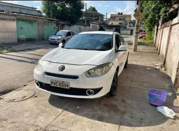 Renault Fluence Sed. Dynamique 2.0 16V Flex Mec. 2014