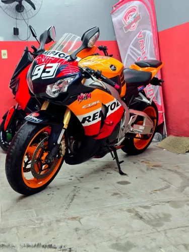 Vendo ou troco por moto menor com volta