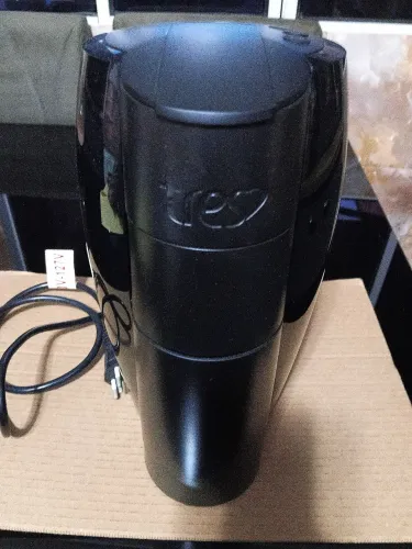 Cafeteira 3 corações preta nova