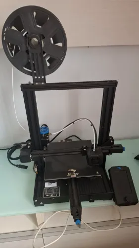 Impressões 3D Ender 3 V2
