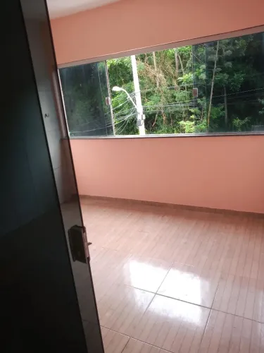 Casa primeiro andar 3/4 