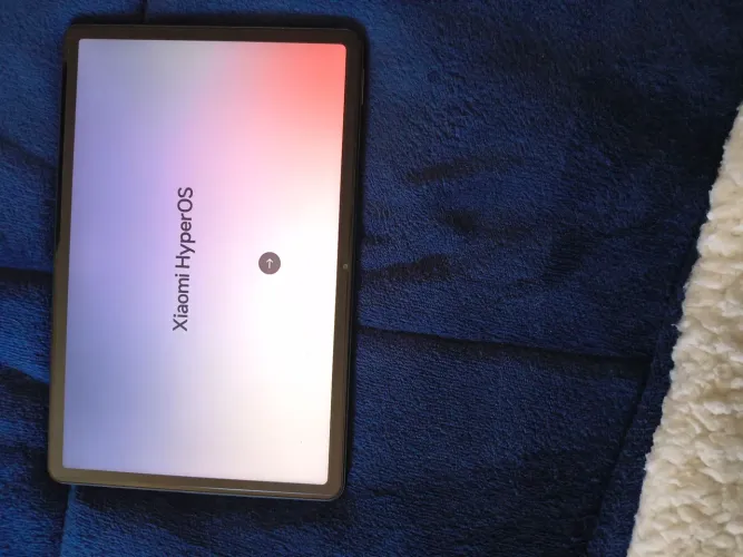 Tablet Xiaomi PAD SE , comprado em Junho de 2026, utilizado 2 vezes. Com NF e Carregador. 