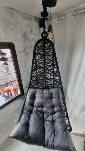 Cadeira de balanço suspensa