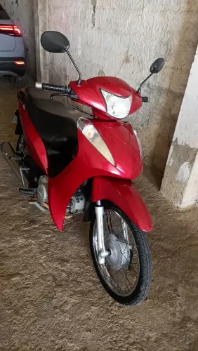 BIZ 125 VERMELHA 