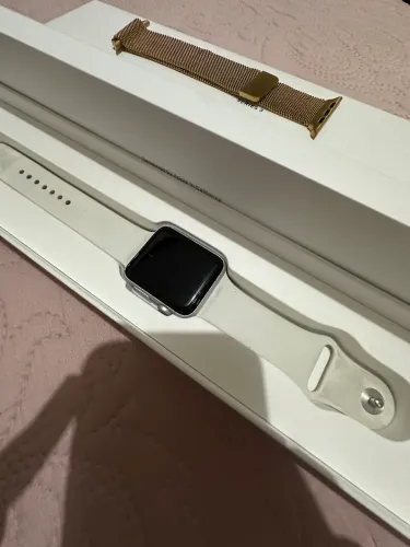 Apple Whatch Series 3 42mm Silver Aluminum