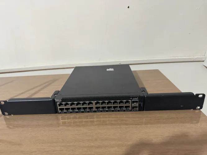 Switch Dell Networking X1026