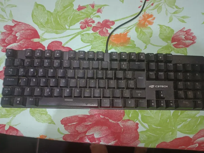 Teclado mecânico 100$