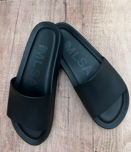 Sandália marca Melissa