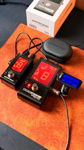 Afinador Peterson Mini ñ polytune boss