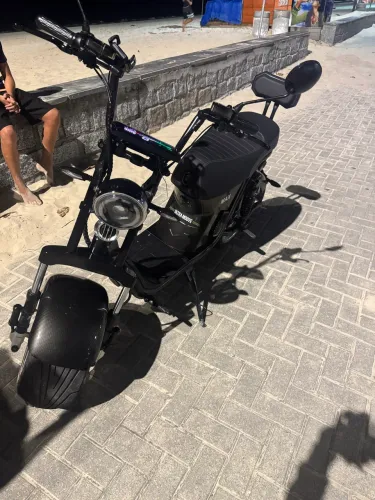 Scooter elétrica 