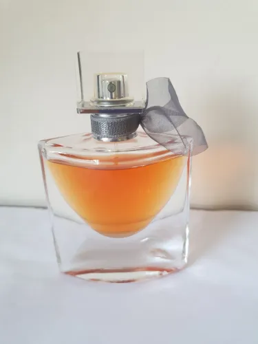 Perfume Lancôme Lá Vie Est Belle EDP 75 ml Original + de 90% quase cheio