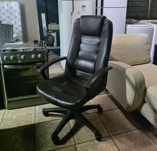 Cadeira Giratória de Escritório + entrega grátis em Sorocaba.