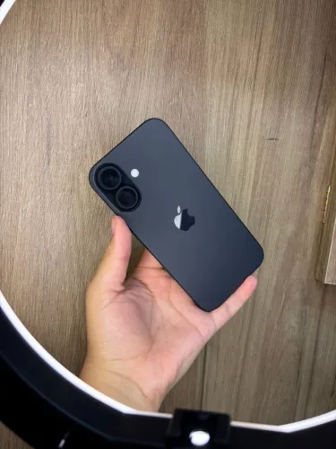 iPhone 16 256G