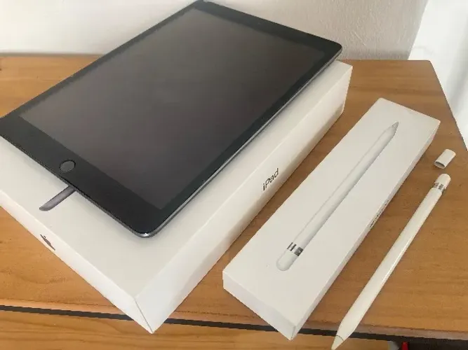 iPad 9ª Geração 64 GB + Apple Pencil Original, com caixas e NFs