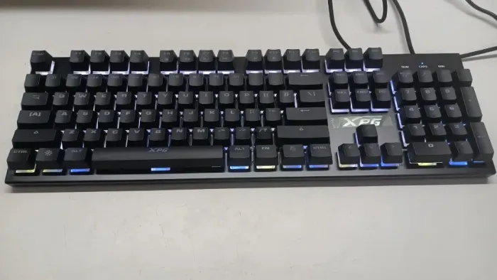 Teclado Gamer XPG Infarex QWERTY / US / Preto / RGB