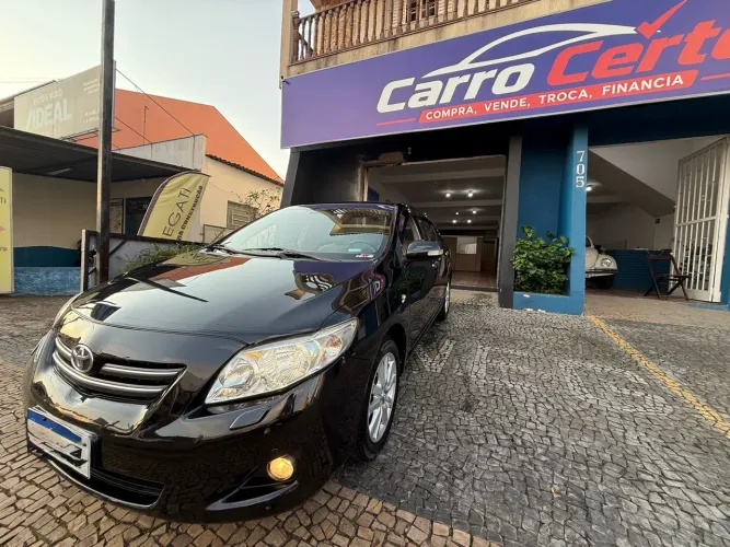 Toyota Corolla Altis 2.0 Flex 16V Aut. 2011