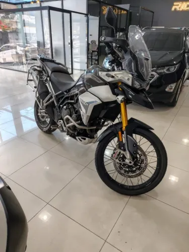 TRIUMPH TIGER 900 RALLYE