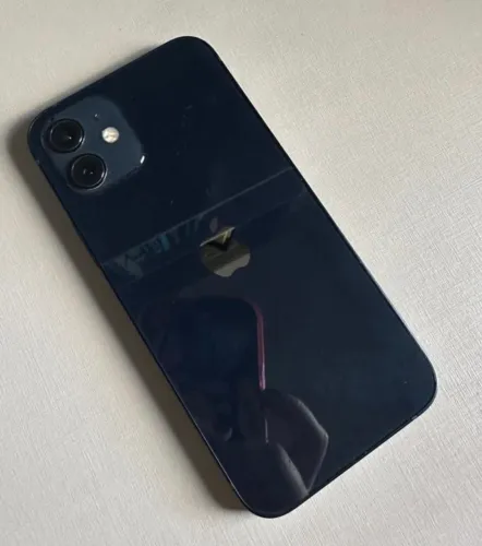 Vendo iPhone 12. 64 gb