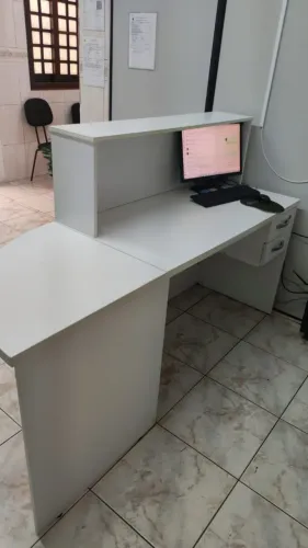 Balcão de Recepção Branco