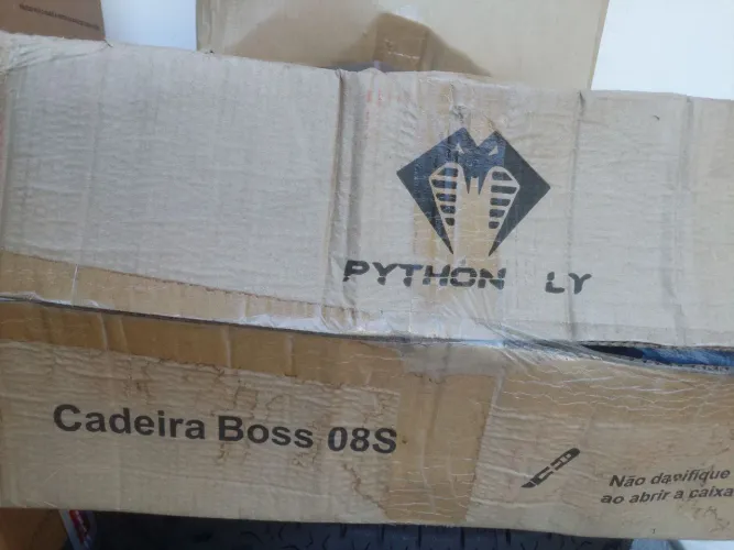 Cadeira python boss 08s