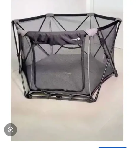 Vendo cercadinho dobrável em perfeito estado