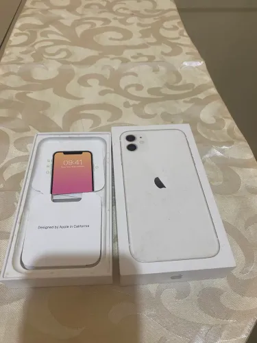 iPhone 11