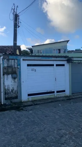 Casa com 2 pavimentos