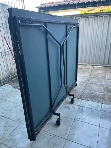 Mesa de ping-pong tamanho oficial