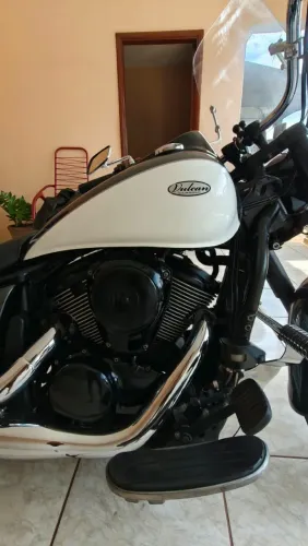 VULCAN 900 CLASSIC